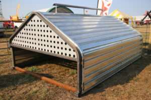 MAX Calf Shelters