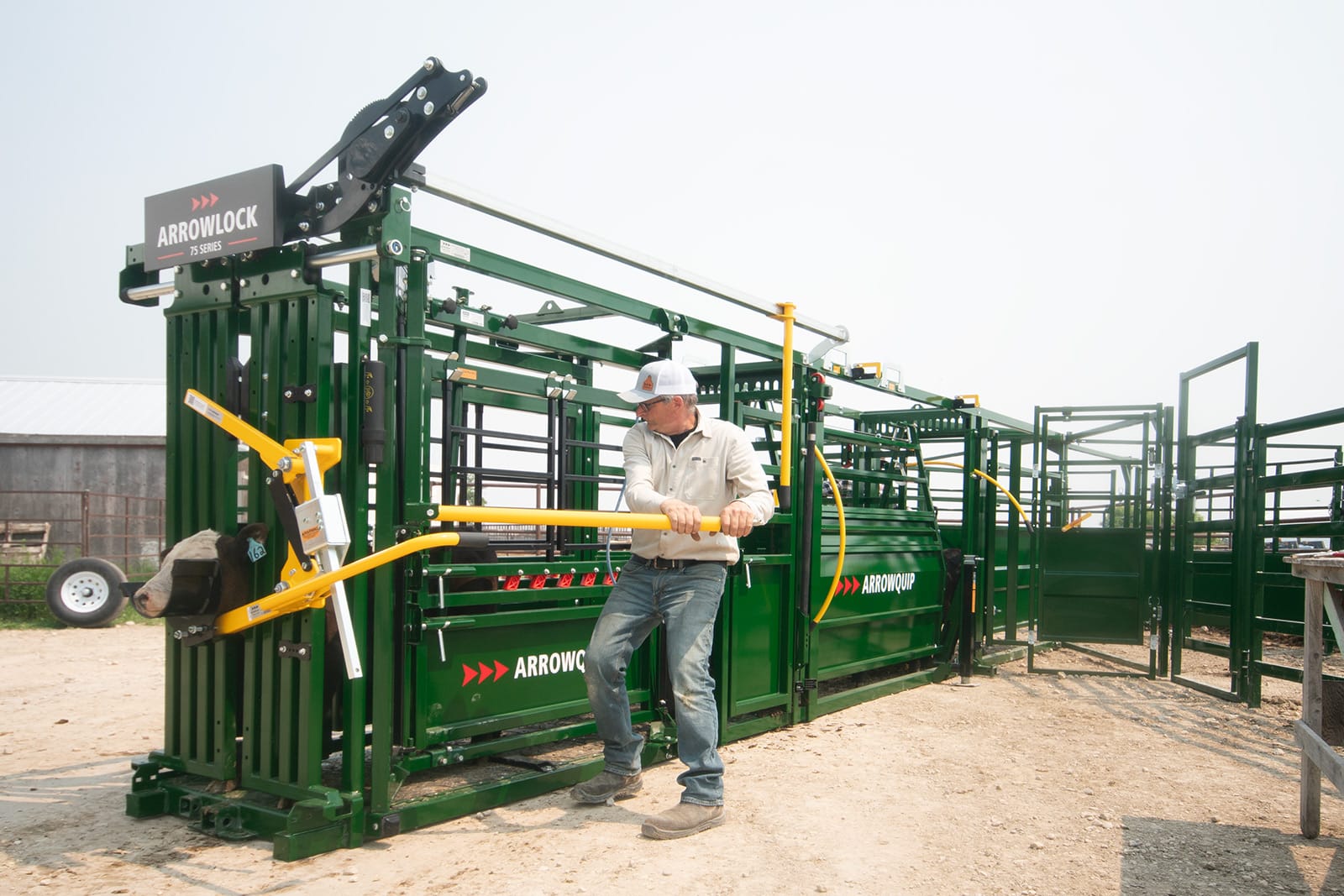 Read more about the article Cattle Chutes & Livestock Equipment | Riverland Farm & Ranch Equipment, WI